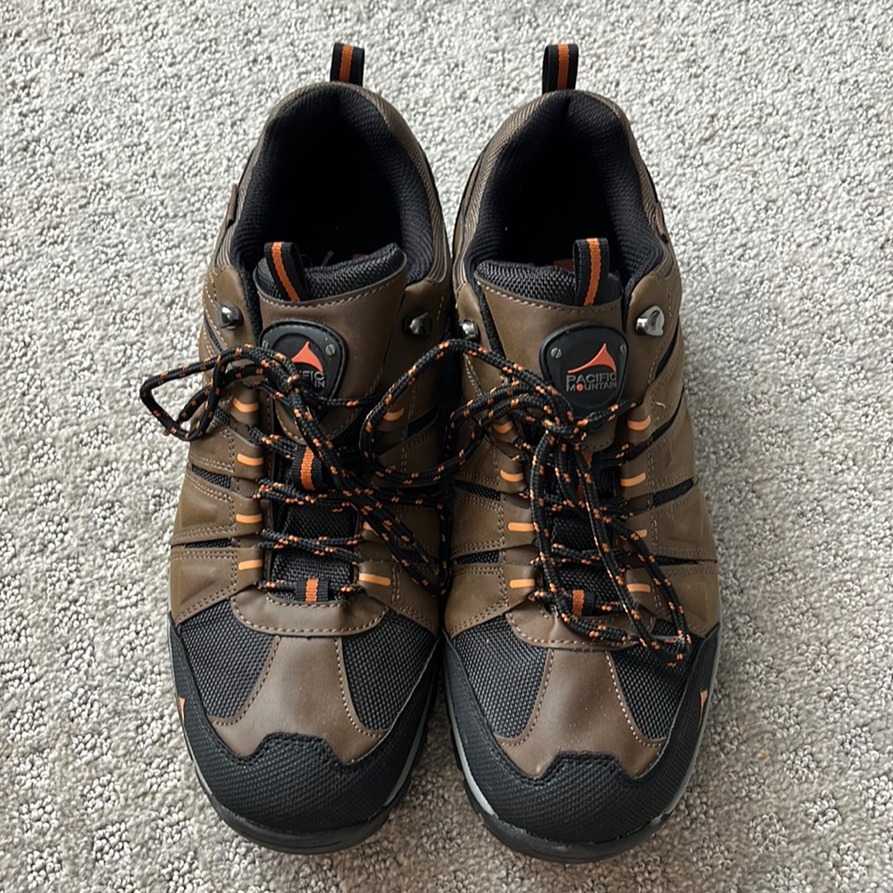 Pacific Mountain Butte Low Trail Shoe